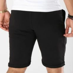 Meilleur prix 🔔 Short Jogging 258 Noir de LBO ⌛ 10 Meilleur prix 🔔 Short Jogging 258 Noir de LBO ⌛ -France LBO Soldes Boutique lbo 106479 FAB SHALBO 258 20180709T095957 04