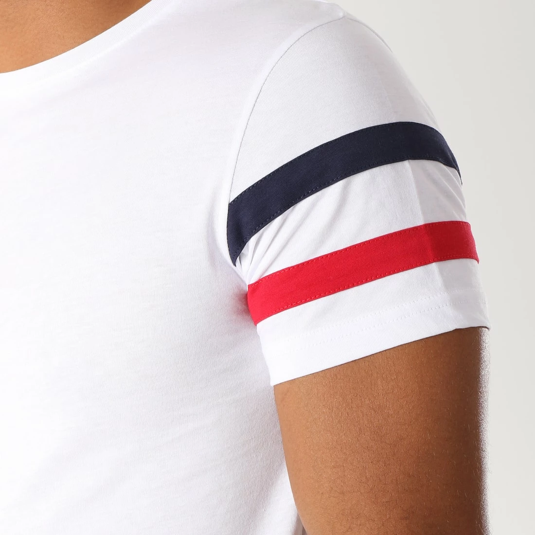 Acheter ❤️ Tee 👚 Shirt Oversize Avec Bandes Tricolore 471 Blanc de LBO ⭐ 5 Acheter ❤️ Tee 👚 Shirt Oversize Avec Bandes Tricolore 471 Blanc de LBO ⭐ – Image 3