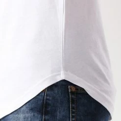 Acheter ❤️ Tee 👚 Shirt Oversize Avec Bandes Tricolore 471 Blanc de LBO ⭐ 11 Acheter ❤️ Tee 👚 Shirt Oversize Avec Bandes Tricolore 471 Blanc de LBO ⭐ -France LBO Soldes Boutique lbo 146787 FAB SHALBO 471 20180903T165444 04