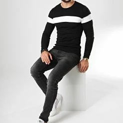 Meilleur prix 🌟 Pull Avec Bande Blanche JUM-05 Noir de LBO 💯 -France LBO Soldes Boutique lbo 180511 FAB LBO 1006 JUM 05 20190906T115551 02