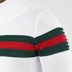 Meilleur prix 🥰 Pull Col Roulé Slim Fit Avec Bande Vert Et Rouge JUM-28 Blanc de LBO 😉 -France LBO Soldes Boutique lbo 197725 FAB LBO 1006 JUM 28 20191126T143252 02