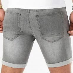 Acheter 😉 Short Jean Avec Dechirures LB054-B52 Gris de LBO 😉 -France LBO Soldes Boutique lbo 204812 FAB LBO LB054 B52 LIGHTGREY DESTR 20191217T151917 04