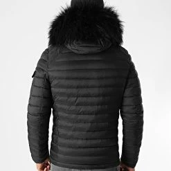 Meilleure affaire 🔔 Doudoune Capuche Ultralight Avec Fourrure Noir de LBO 🌟 -France LBO Soldes Boutique lbo 220716 FAB LBO 1005 DDN 18 NOIR NOIR 20201013T085612 04