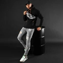 Le moins cher 😍 Sweat Capuche Details Tech Orange 1208 Noir de LBO ⭐ 8 Le moins cher 😍 Sweat Capuche Details Tech Orange 1208 Noir de LBO ⭐ -France LBO Soldes Boutique lbo 226649 FAB SHALBO 1208 20210128T135716 03