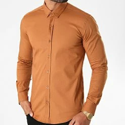 De gros 🎁 Chemise Manches Longues Slim Fit 1411 Camel de LBO 🧨