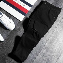 Le moins cher 🧨 Jean Super Skinny Fit Destroy 1417 Noir de LBO ⌛ -France LBO Soldes Boutique lbo 233626 FAB SHALBO 1417 20201103T115105 06