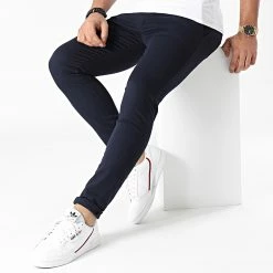 Bon marché 🌟 Pantalon Chino Skinny 1354 Bleu Marine de LBO ⭐ -France LBO Soldes Boutique lbo 236612 FAB SHALBO 1354 20201113T144147 03