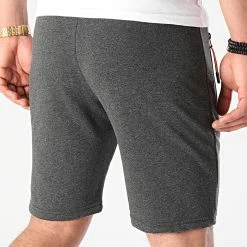 Remise 🔔 Short Jogging Zip Tech 1485 Gris Anthracite de LBO 🥰 -France LBO Soldes Boutique lbo 247242 FAB SHALBO 1485 20210225T154104 04