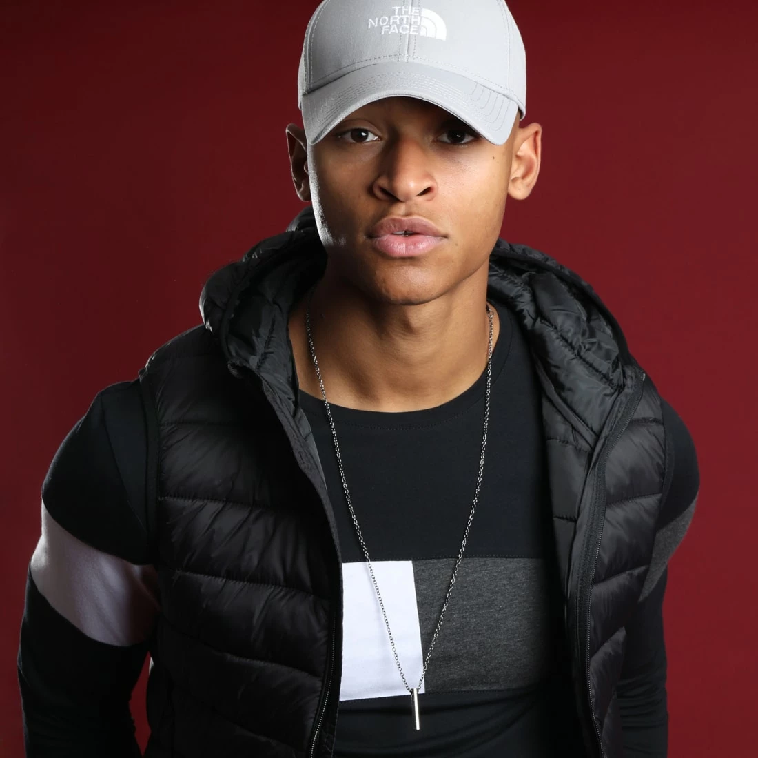 Budget 🔔 Tee 👚 Shirt Manches Longues Empiècement Bicolore 1802 Noir Gris Anthracite de LBO 🌟 5 Budget 🔔 Tee 👚 Shirt Manches Longues Empiècement Bicolore 1802 Noir Gris Anthracite de LBO 🌟 – Image 3