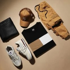 Promo 😍 Tee 👚 Shirt Manches Longues Empiècement Bicolore 1803 Noir Camel de LBO ✨ -France LBO Soldes Boutique lbo 271586 FAB SHALBO 1803 20211013T080814 03