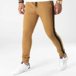 Remise 🎉 Jogger Pant Super Skinny A Bandes 1911 Camel de LBO 🎉