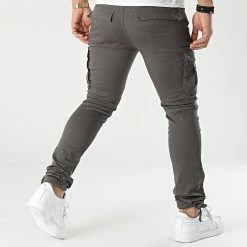 Promo 🧨 Pantalon Cargo 1845 Gris de LBO 🔥 11 Promo 🧨 Pantalon Cargo 1845 Gris de LBO 🔥 -France LBO Soldes Boutique lbo 284930 FAB SHALBO 1845 20220131T074350 04