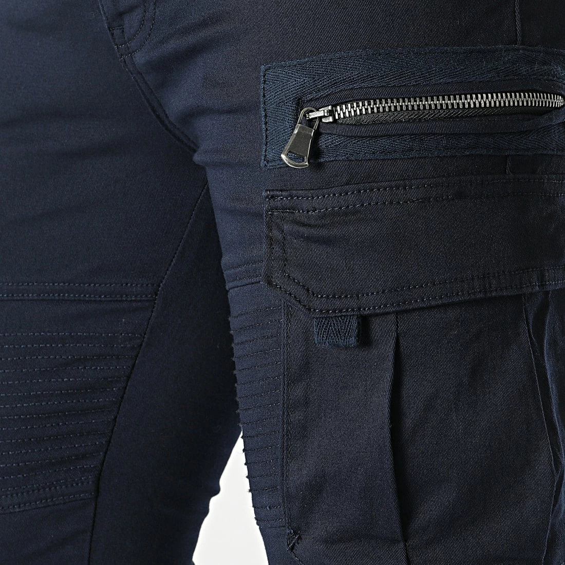 Les meilleures critiques de ⭐ Pantalon Cargo 1750 Bleu Marine de LBO 😉 4 Les meilleures critiques de ⭐ Pantalon Cargo 1750 Bleu Marine de LBO 😉 – Image 2