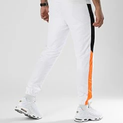 Meilleur prix ✨ Pantalon Jogging Tricolore A Bandes 0027 Blanc Orange Fluo de LBO ✔️ -France LBO Soldes Boutique lbo 287381 FAB LBO 10701336 0027 20211119T140449 04