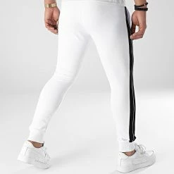 Grosses soldes 👏 Pantalon Jogging A Bandes 2047 Blanc de LBO 🔔 -France LBO Soldes Boutique lbo 290742 FAB SHALBO 2047 20211229T123446 04