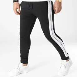 Acheter 😉 Pantalon Jogging A Bandes 2048 Noir de LBO 😉 -France LBO Soldes Boutique lbo 290743 FAB SHALBO 2048 20211229T123501 01