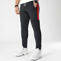 Coupon 😉 Pantalon Jogging Training Bande Mesh 0038 Bleu Marine Rouge de LBO 👏 -France LBO Soldes Boutique lbo 291068 FAB LBO 10701336 0038 20220126T151455 03