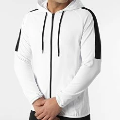 Acheter 🌟 Ensemble De Survêtement Training Avec Bande Mesh 0048 Blanc Noir de LBO 🤩 8 Acheter 🌟 Ensemble De Survêtement Training Avec Bande Mesh 0048 Blanc Noir de LBO 🤩 -France LBO Soldes Boutique lbo 291072 FAB LBO 10701336 0048 20220127T075202 03