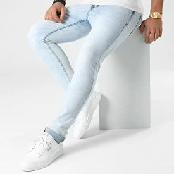 De gros 🤩 Jean Slim SL03 Bleu Denim Wash de LBO ⭐ 8 De gros 🤩 Jean Slim SL03 Bleu Denim Wash de LBO ⭐ -France LBO Soldes Boutique lbo 291502 FAB LBO SL03 LIGHTBLUEDENIM 20211117T152401 03
