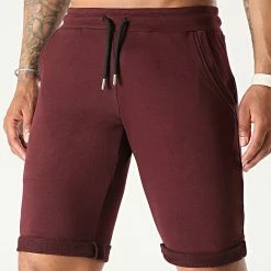 Tout neuf 🌟 Short Jogging 2274 Bordeaux de LBO 🌟
