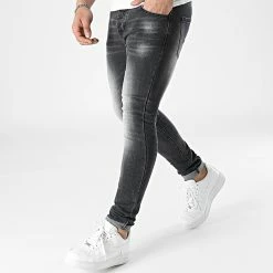 Les meilleures critiques de 🧨 Jean Skinny 0037 Denim Noir de LBO 🛒 8 Les meilleures critiques de 🧨 Jean Skinny 0037 Denim Noir de LBO 🛒 -France LBO Soldes Boutique lbo 300130 FAB LBO 1070318 0037 20220316T151441 03