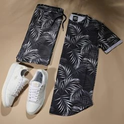 Grosses soldes 🎁 Tee 👚 Shirt Oversize Imprimé Avec Revers 2143 Tropical Noir de LBO 😀 -France LBO Soldes Boutique lbo 300137 FAB SHALBO 2143 20220420T094302 05
