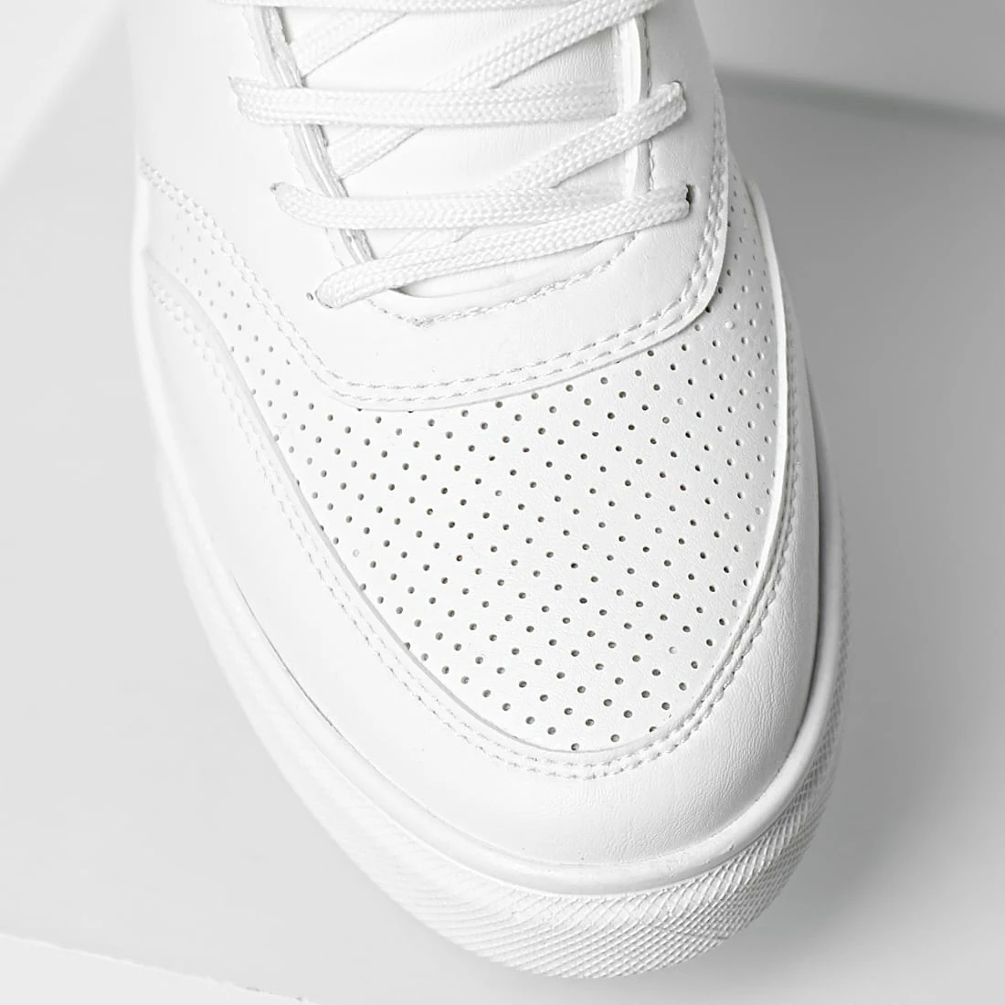 Remise 🤩 Baskets Avec Détails Noir 2512 Blanc de LBO ✨ 5 Remise 🤩 Baskets Avec Détails Noir 2512 Blanc de LBO ✨ – Image 3