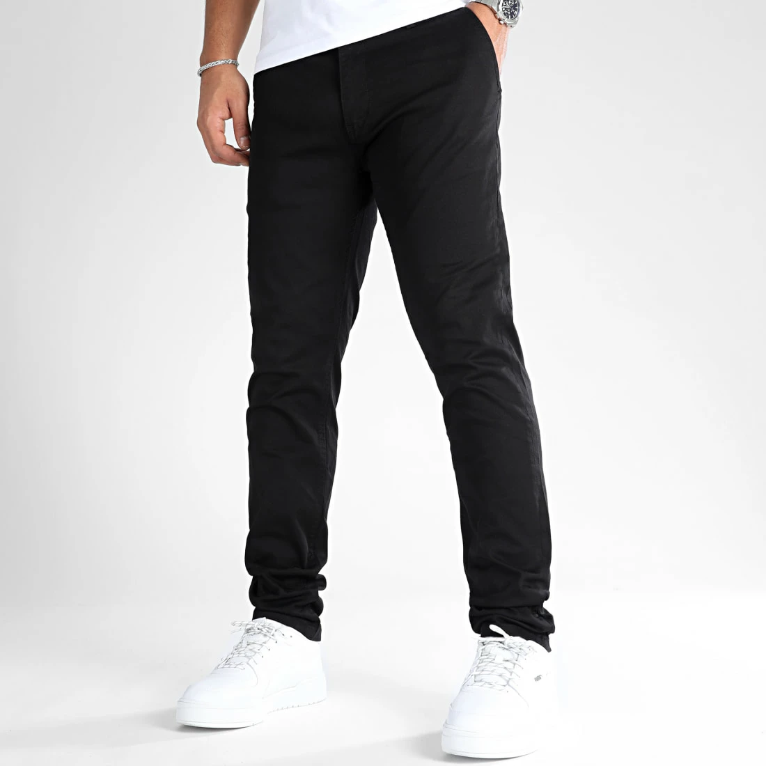 Offres 🎁 Pantalon Chino Regular 2667 Noir de LBO ✔️ 5 Offres 🎁 Pantalon Chino Regular 2667 Noir de LBO ✔️ – Image 3