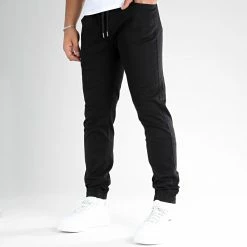 Les meilleures critiques de ⌛ Jogger Pant Regular Fit 2709 Noir de LBO ❤️ -France LBO Soldes Boutique lbo 330628 SHALBO 2709 20220919T153130 02