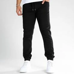 Les meilleures critiques de ⌛ Jogger Pant Regular Fit 2709 Noir de LBO ❤️ -France LBO Soldes Boutique lbo 330628 SHALBO 2709 20220919T153130 03