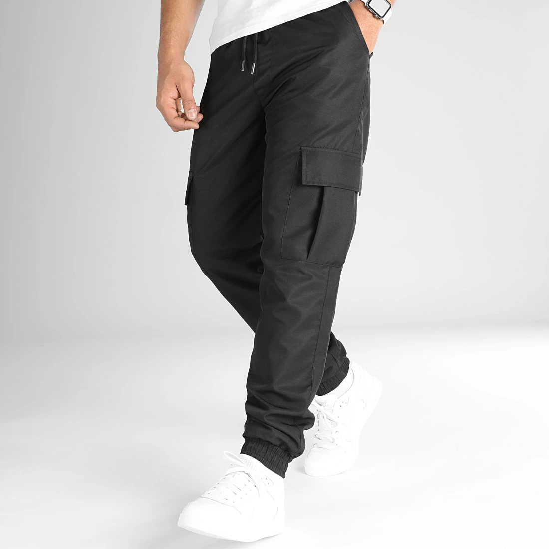 Nouveau ⌛ Pantalon Jogging Diamant Avec Poche Cargo 0204 Noir de LBO 👏 4 Nouveau ⌛ Pantalon Jogging Diamant Avec Poche Cargo 0204 Noir de LBO 👏 – Image 2