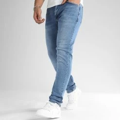 Bon marché ⌛ Lot De 2 Jean Regular Fit 2200 2679 Gris Bleu Denim de LBO 😉 10 Bon marché ⌛ Lot De 2 Jean Regular Fit 2200 2679 Gris Bleu Denim de LBO 😉 -France LBO Soldes Boutique lbo 348763 LOT SHALBO 2200 SHALBO 2679 20221123T081035 03
