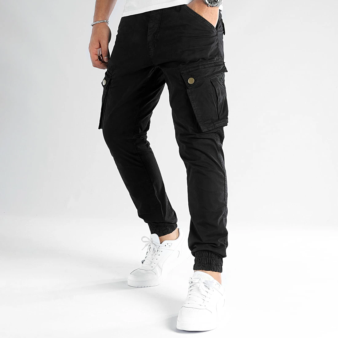 Sortie 🛒 Pantalon Cargo 0324 Noir de LBO 👍 6 Sortie 🛒 Pantalon Cargo 0324 Noir de LBO 👍 – Image 4