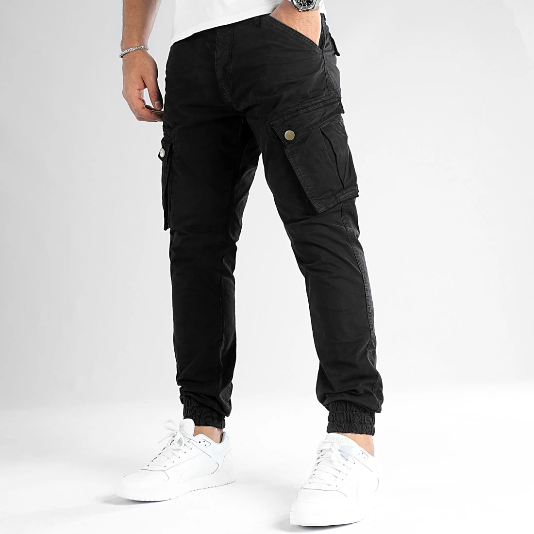 Sortie 🛒 Pantalon Cargo 0324 Noir de LBO 👍 7 Sortie 🛒 Pantalon Cargo 0324 Noir de LBO 👍 – Image 5